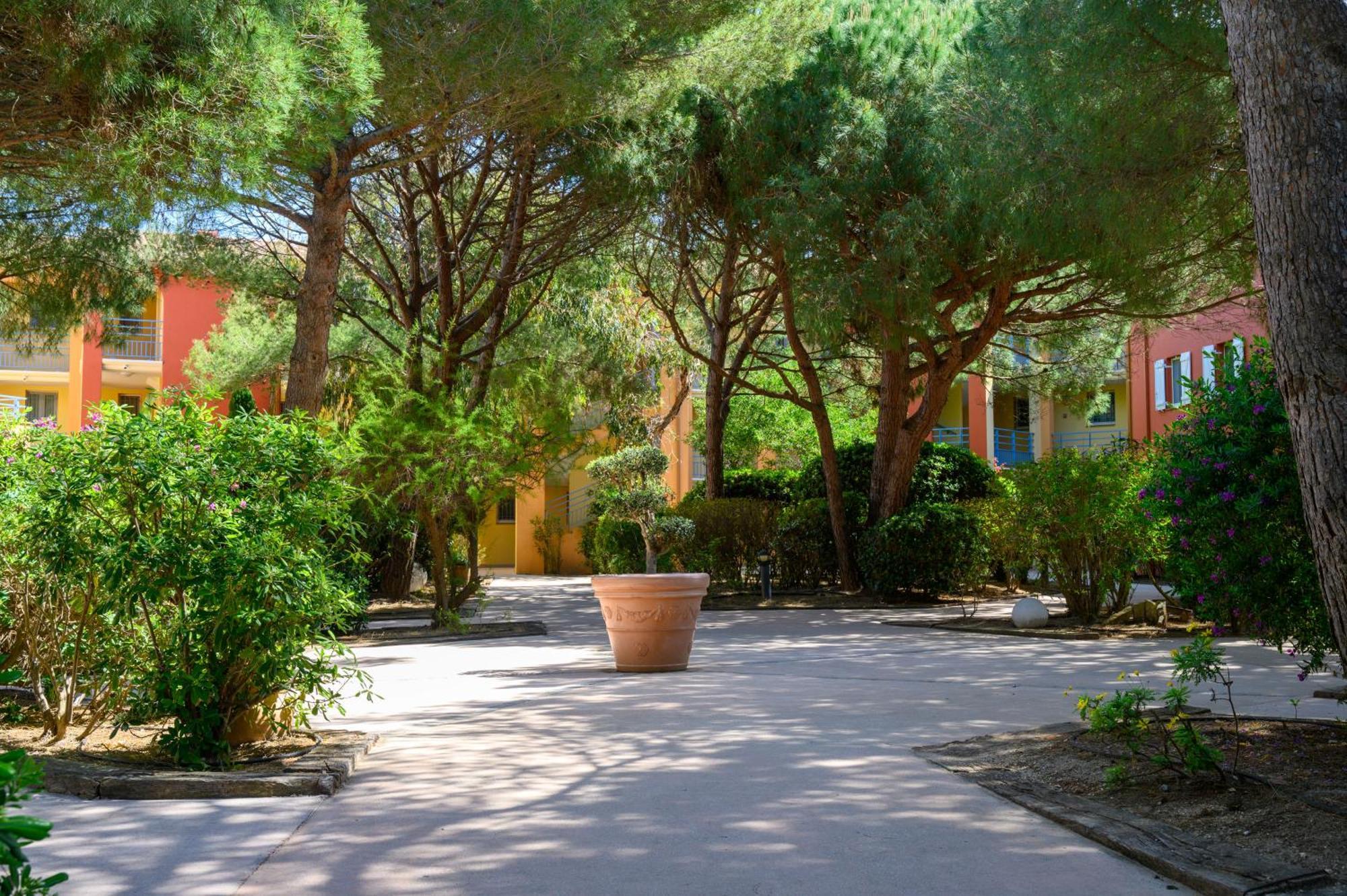Le Studio De Giens Hyeres Luaran gambar
